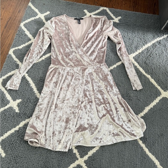 Forever 21 Crushed Velvet Dress - Picture 2 of 5
